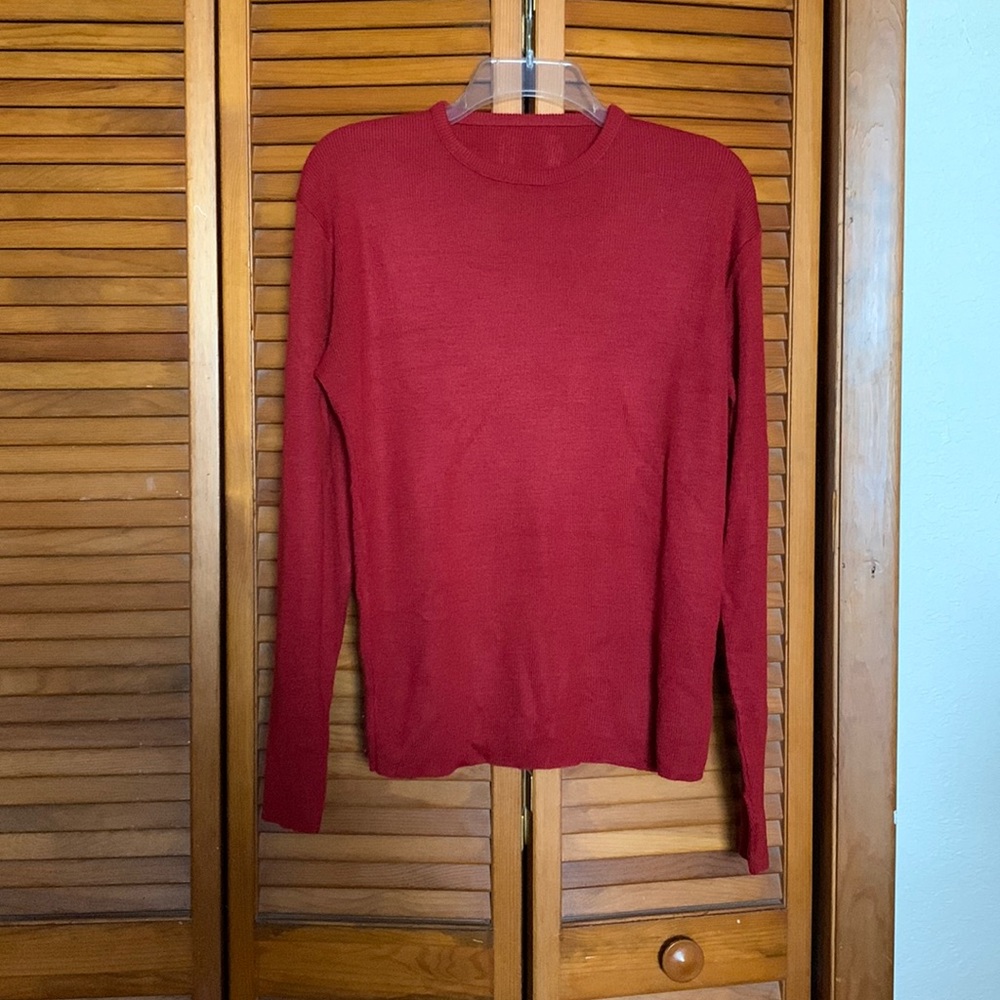Comfy red crew neck